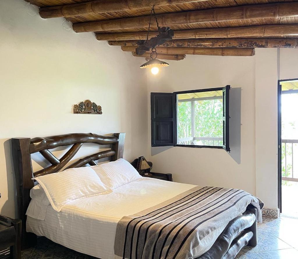 Hotel Bosques Del Saman Alcala 킴바야 외부 사진