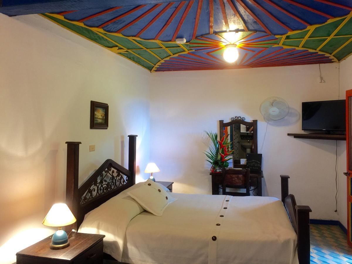 Hotel Bosques Del Saman Alcala 킴바야 외부 사진