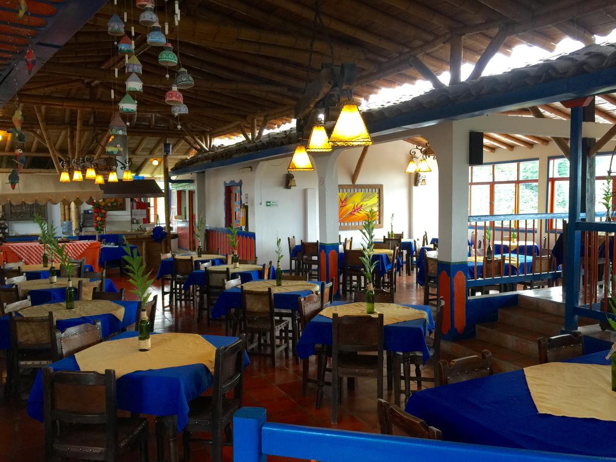 Hotel Bosques Del Saman Alcala 킴바야 외부 사진