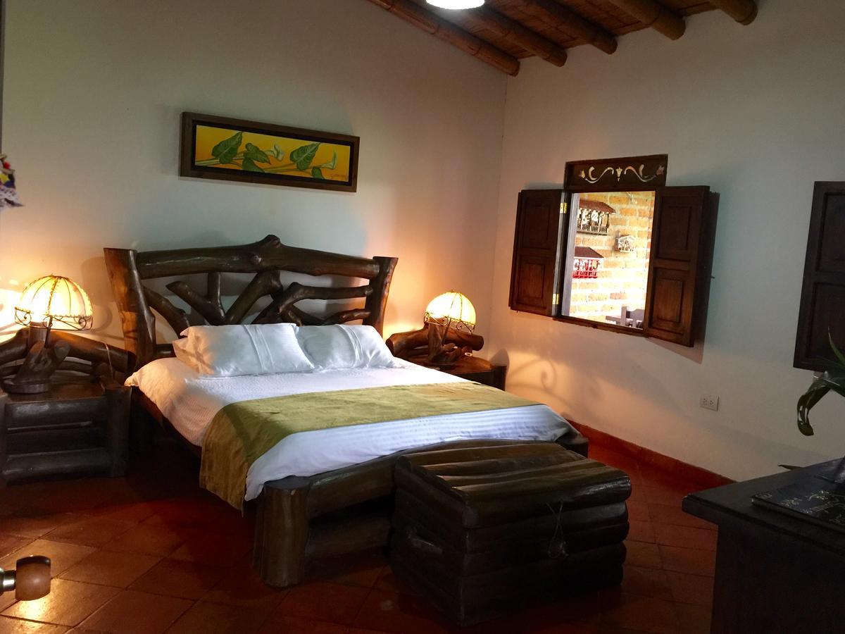 Hotel Bosques Del Saman Alcala 킴바야 외부 사진