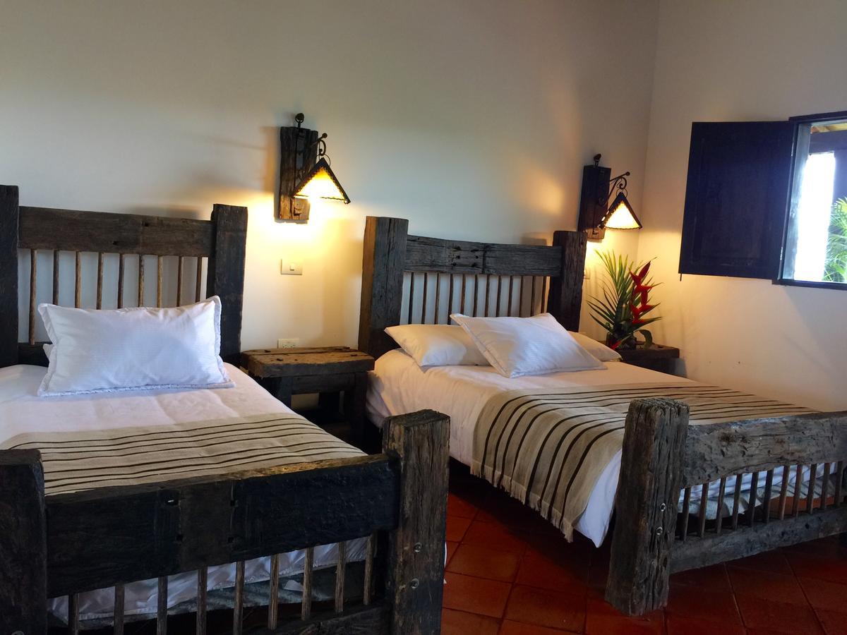 Hotel Bosques Del Saman Alcala 킴바야 외부 사진