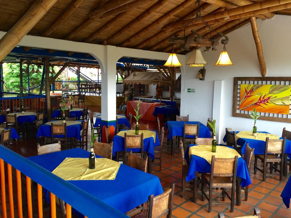 Hotel Bosques Del Saman Alcala 킴바야 외부 사진