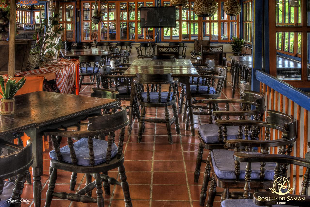 Hotel Bosques Del Saman Alcala 킴바야 외부 사진
